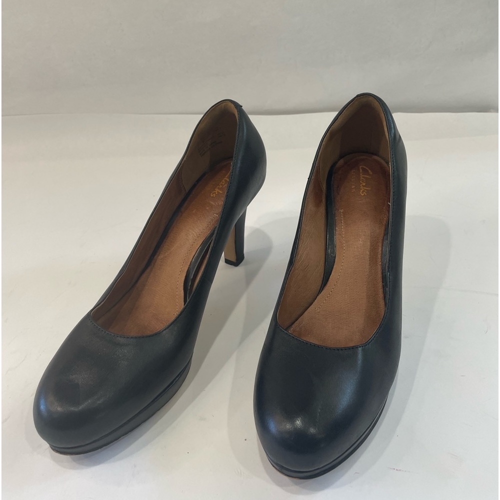 Clarks Artisan Heels